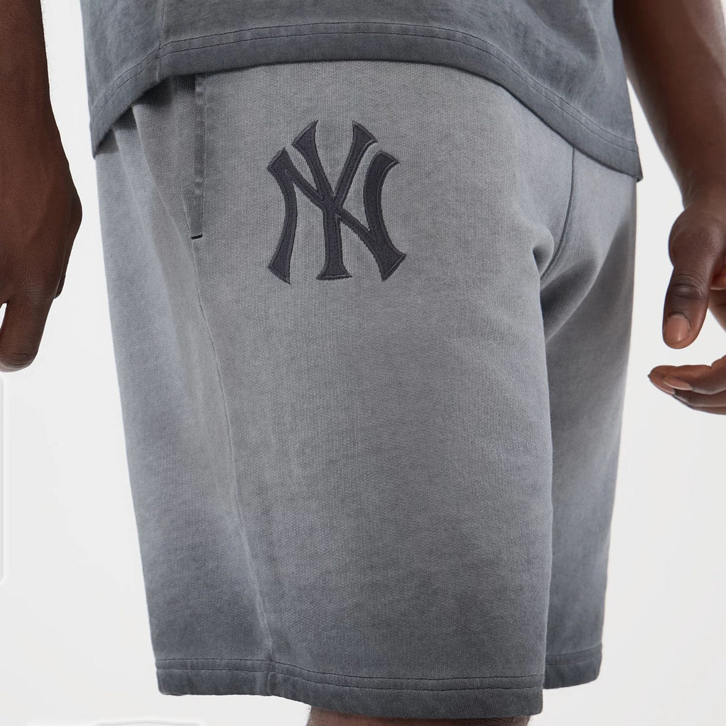 New York Yankees MLB Washed Logo Black Shorts
